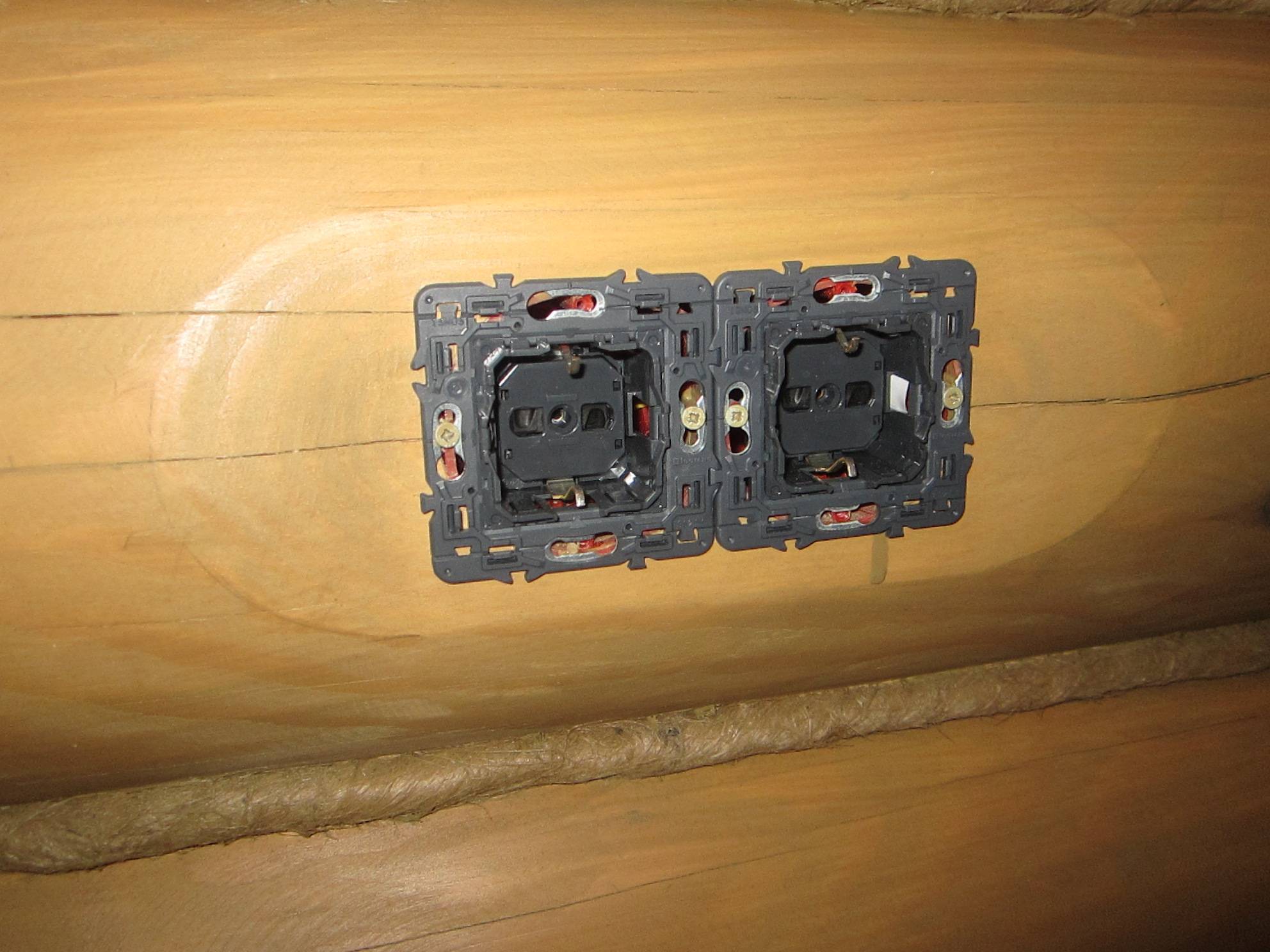 Монтаж электропроводки под гипсокартон: кабеля, подрозетников, розеток