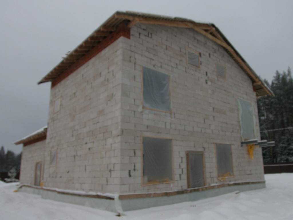 Как укрыть фундамент на зиму? - бетон, бетонные смеси и их использование