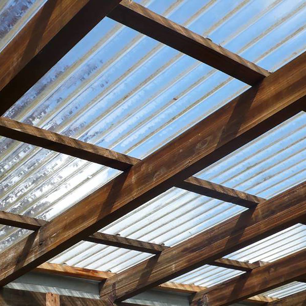 Прозрачная крыша для террасы: из чего делают кровлю, веранда со стеклянным или пластиковым покрытием, пристроенная к дому