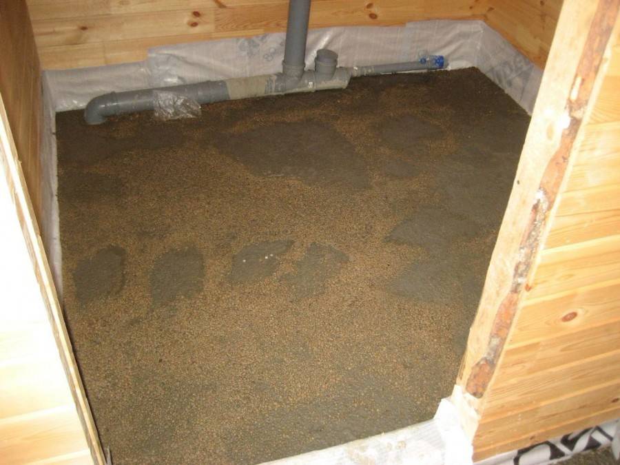 Как сделать бетонный пол в бане? монтаж бетонного пола, устройство слива и гидроизоляции.