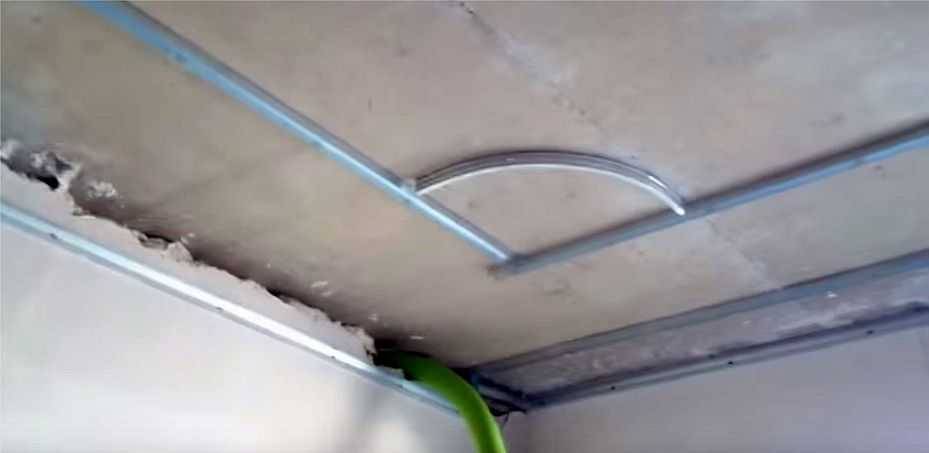 Потолок из гипсокартона с подсветкой: как сделать подвесной потолок с освещением, скрытая подсветка светодиодной лентой по периметру, навесные потолки