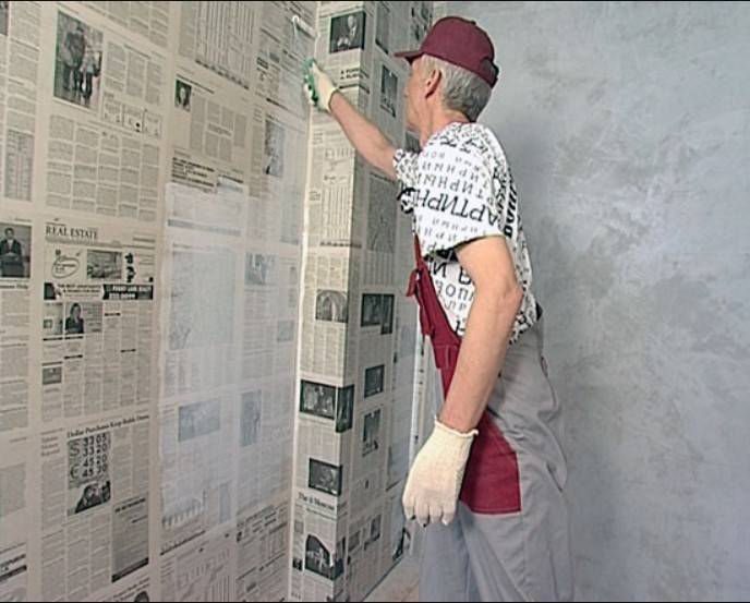 Как клеить обои на газеты: для чего нужен старый материал на стены, как сделать жидкое покрытие своими руками вместо покупного, также изготовление и фото в интерьере