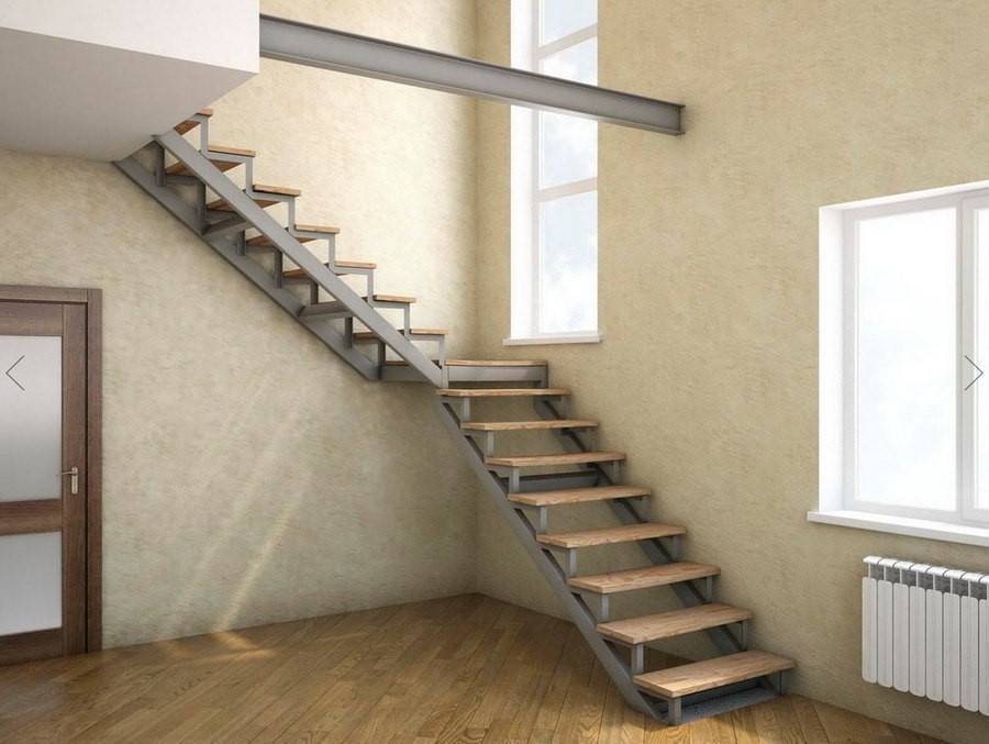 Лестницы на второй этаж на металлическом каркасе