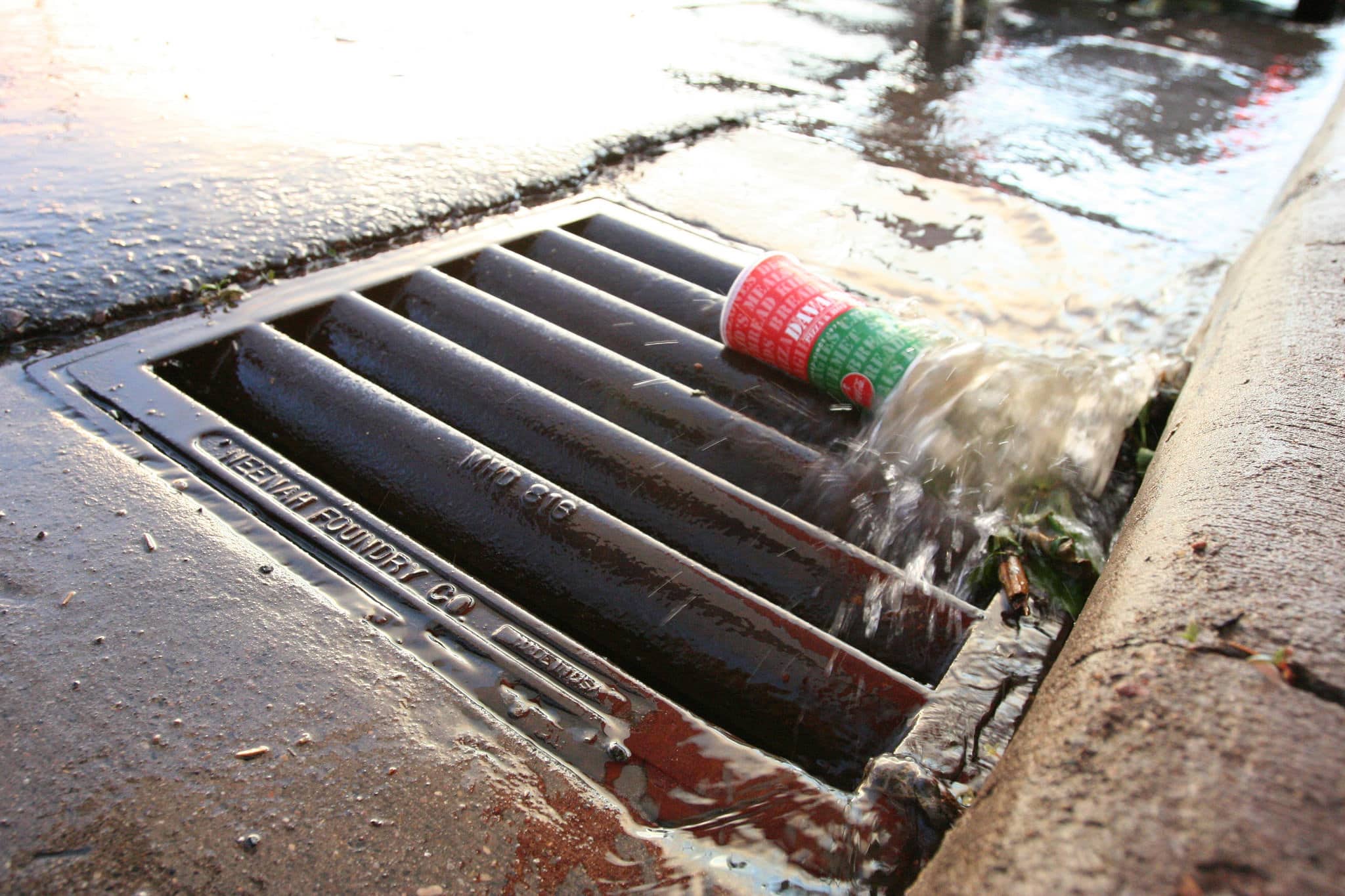 Куда уходит вода из канализации: куда стекают и деваются стоки