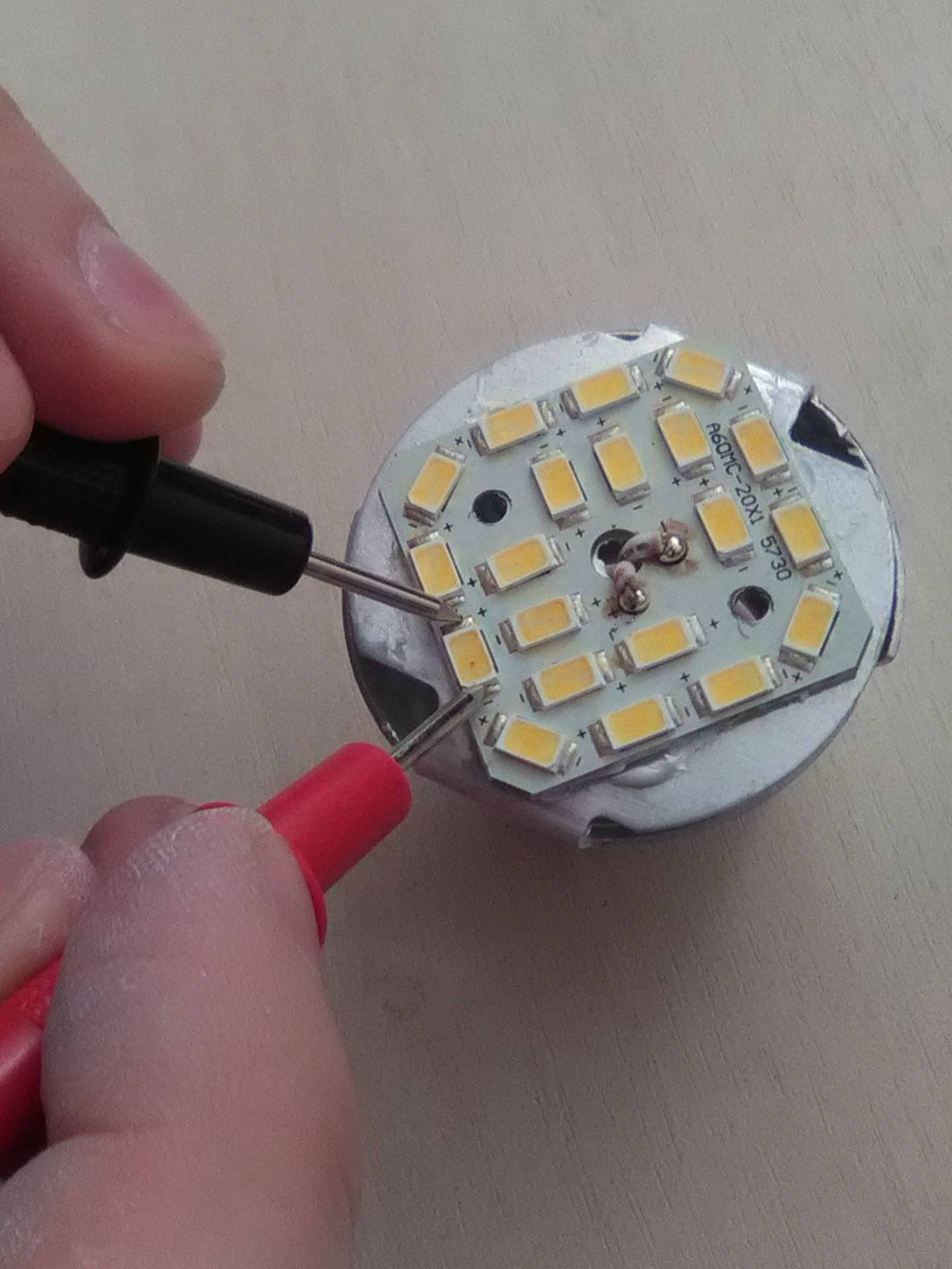 Как самостоятельно отремонтировать led светильник