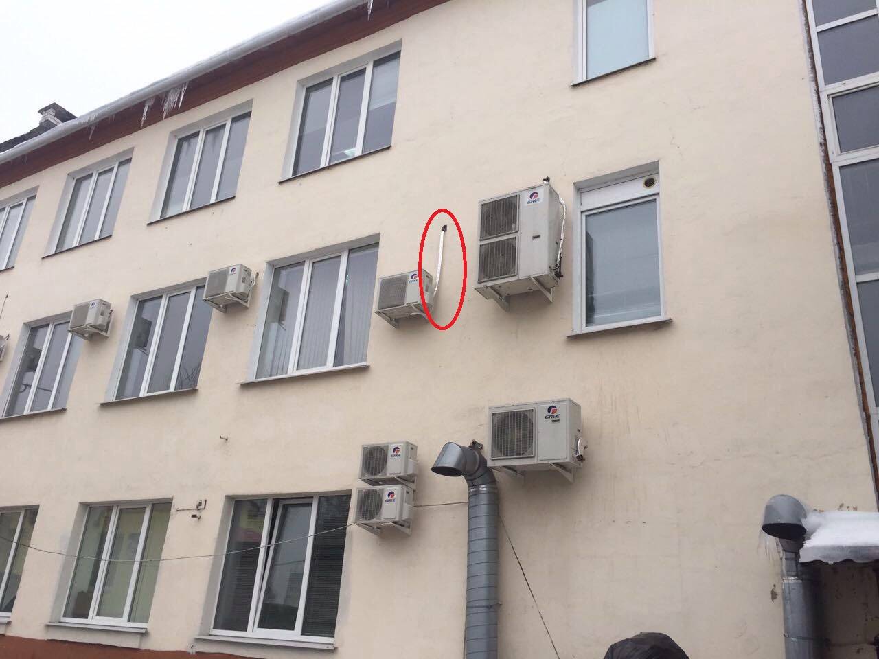 Установка кондиционера на фасаде мкд требует согласования - жкх ньюс
