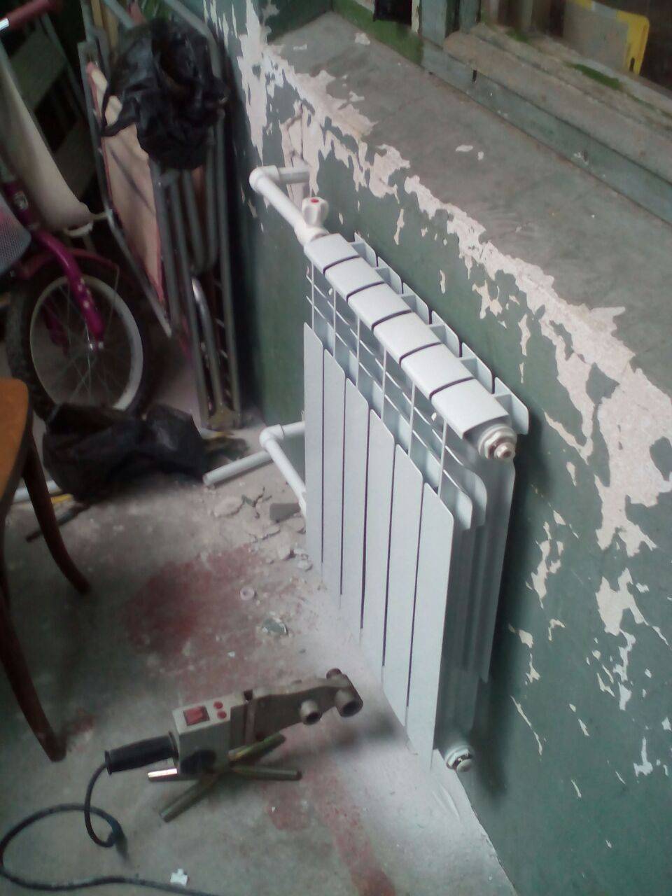 Батарея на балконе отопление и перенос, лоджия своими руками, разрешение на вынос радиатора и штраф