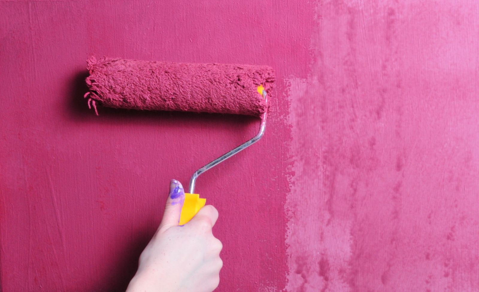 Покраска стен или обои - что лучше выбрать для квартиры (фото, отзывы)