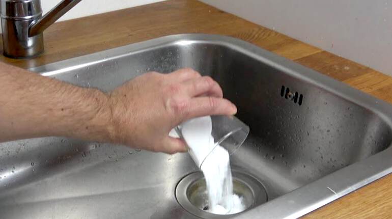 Как почистить канализацию содой и уксусом — priborka