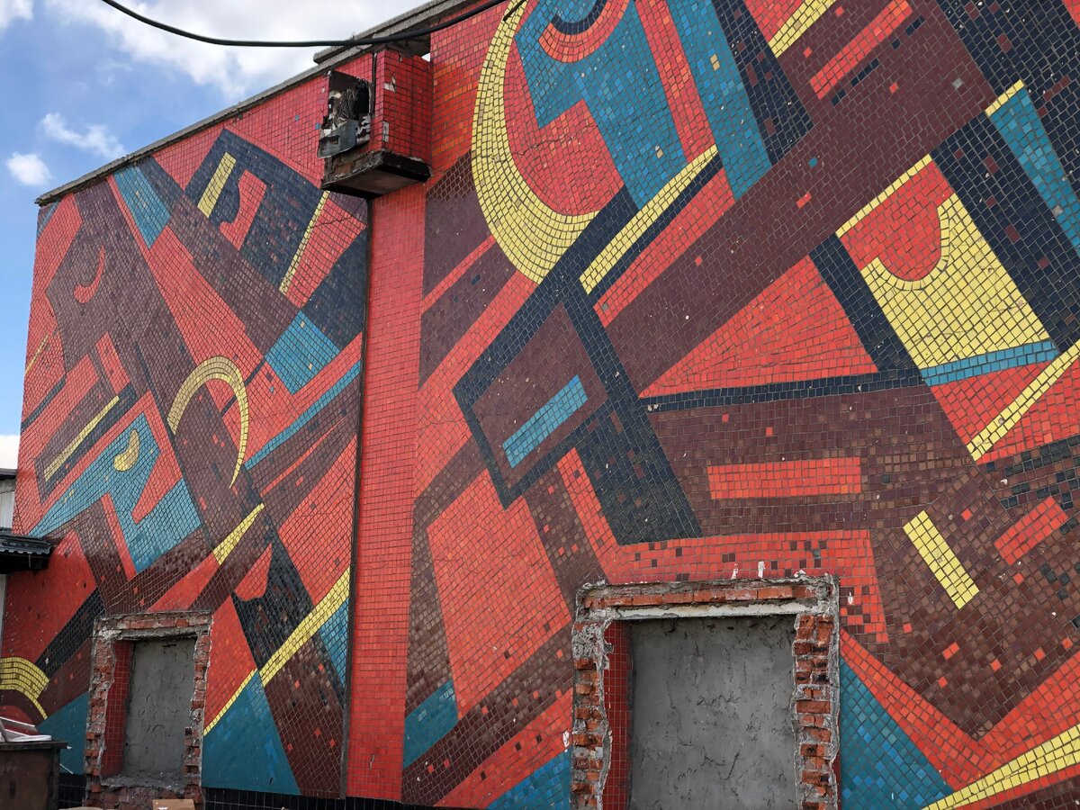Эстетика советской архитектуры: 5 неожиданно смелых зданий