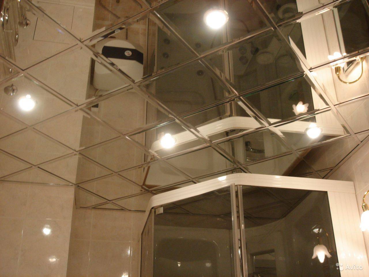 Зеркальный потолок в ванной — фото и видео лучших идей размещения зеркальных поверхностей