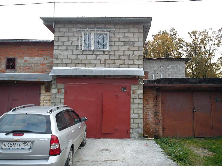 Гараж со вторым жилым этажом: проекты с комнатой, как составить проект и построить своими руками