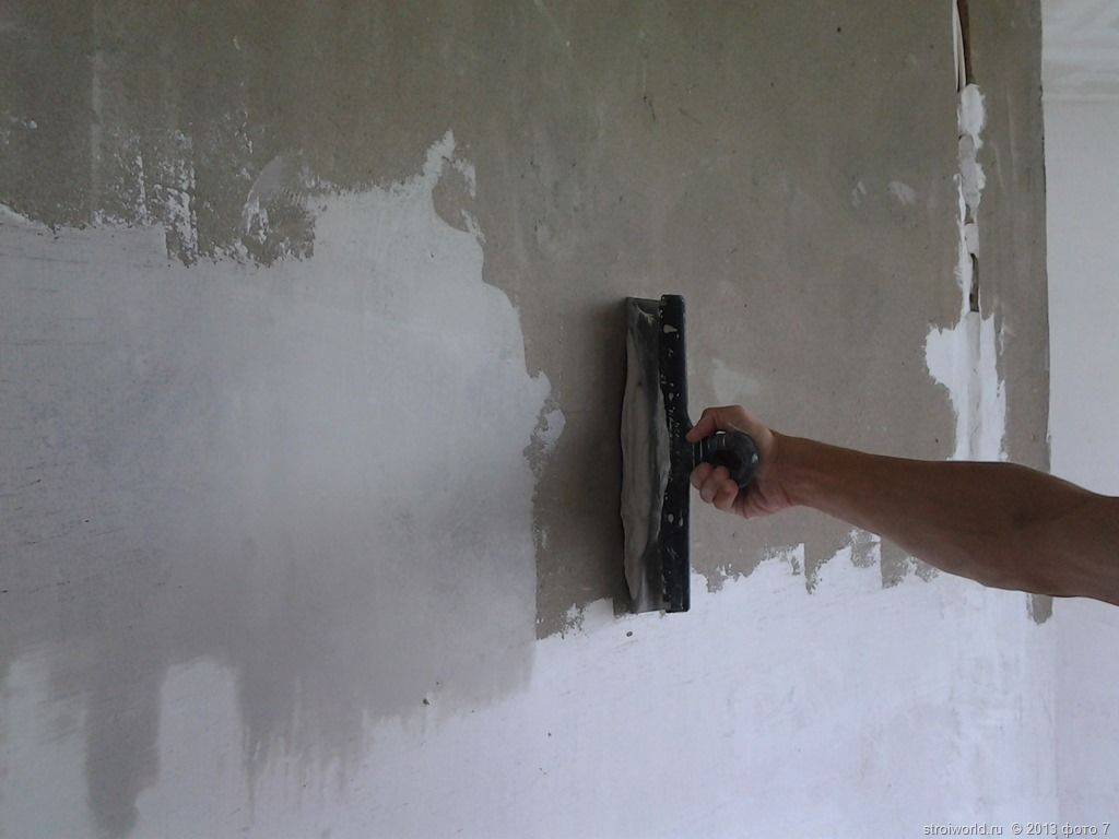 Как штукатурить стены гипсовой штукатуркой своими руками: пошаговая инструкция, видео