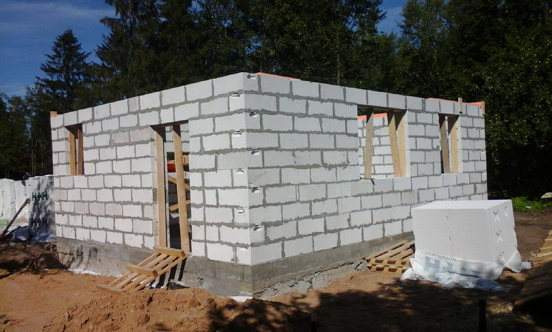 построить дом из блоков фото