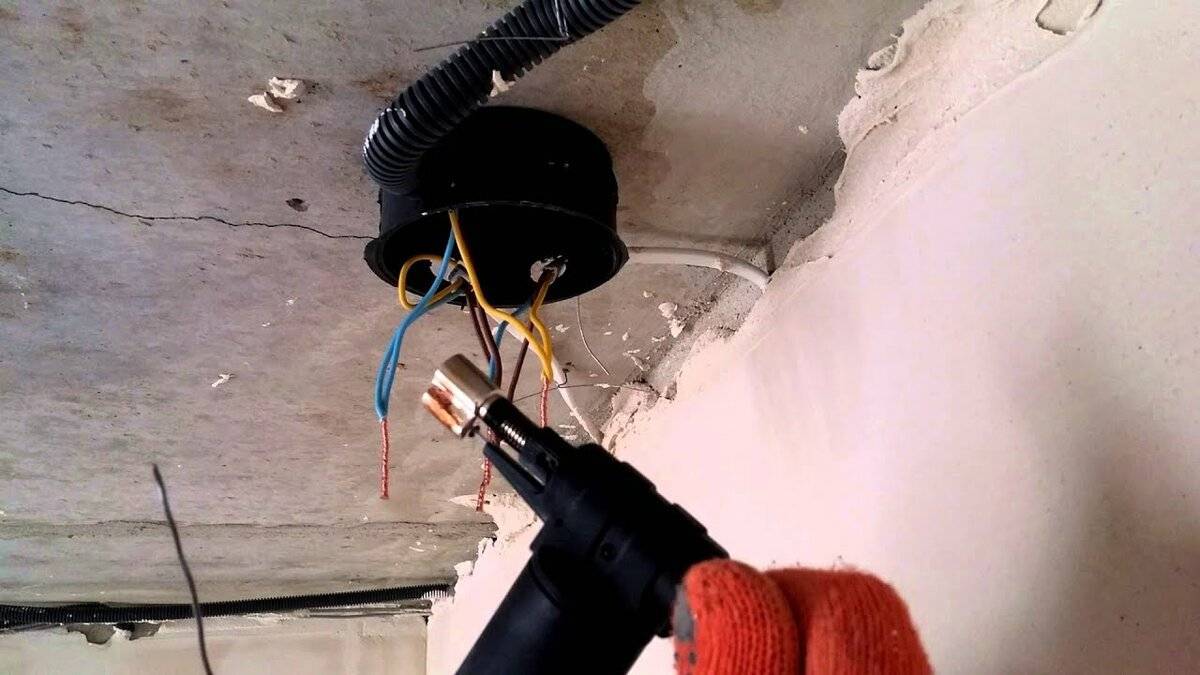 Как соединить провода в коробке: скрутка, пайка, опрессовка проводов, применение самозажимных клемм