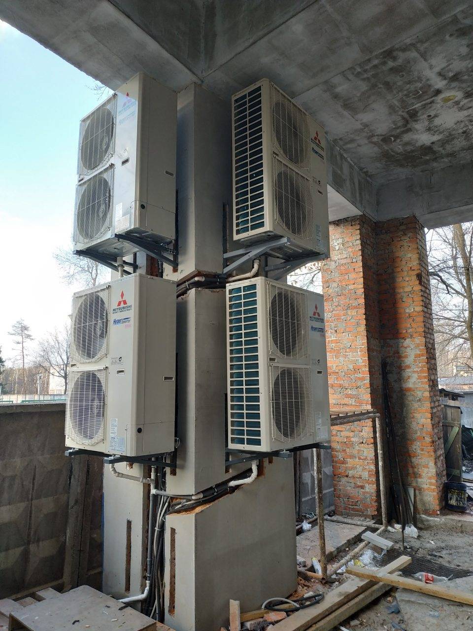 Колонный вентилятор, как альтернатива домашнему кондиционеру