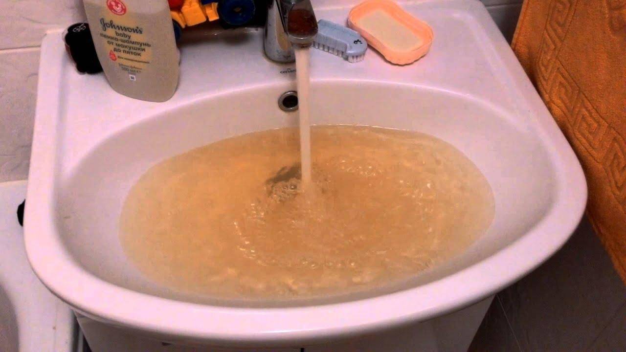 Причины и устранения жёлтой воды из скважины