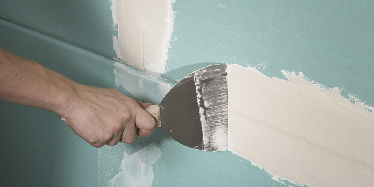 Как шпаклевать потолок под покраску своими руками - полезные рекомендации начинающим мастерам