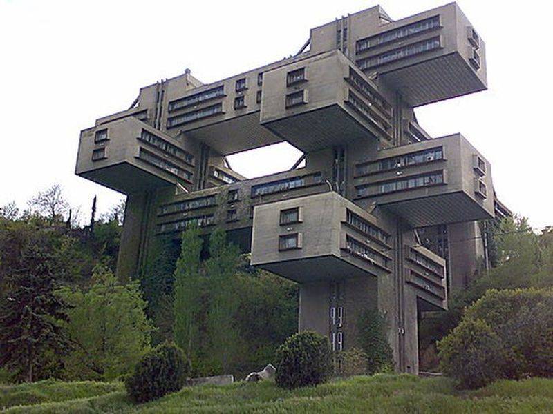 14 фантастических советских зданий