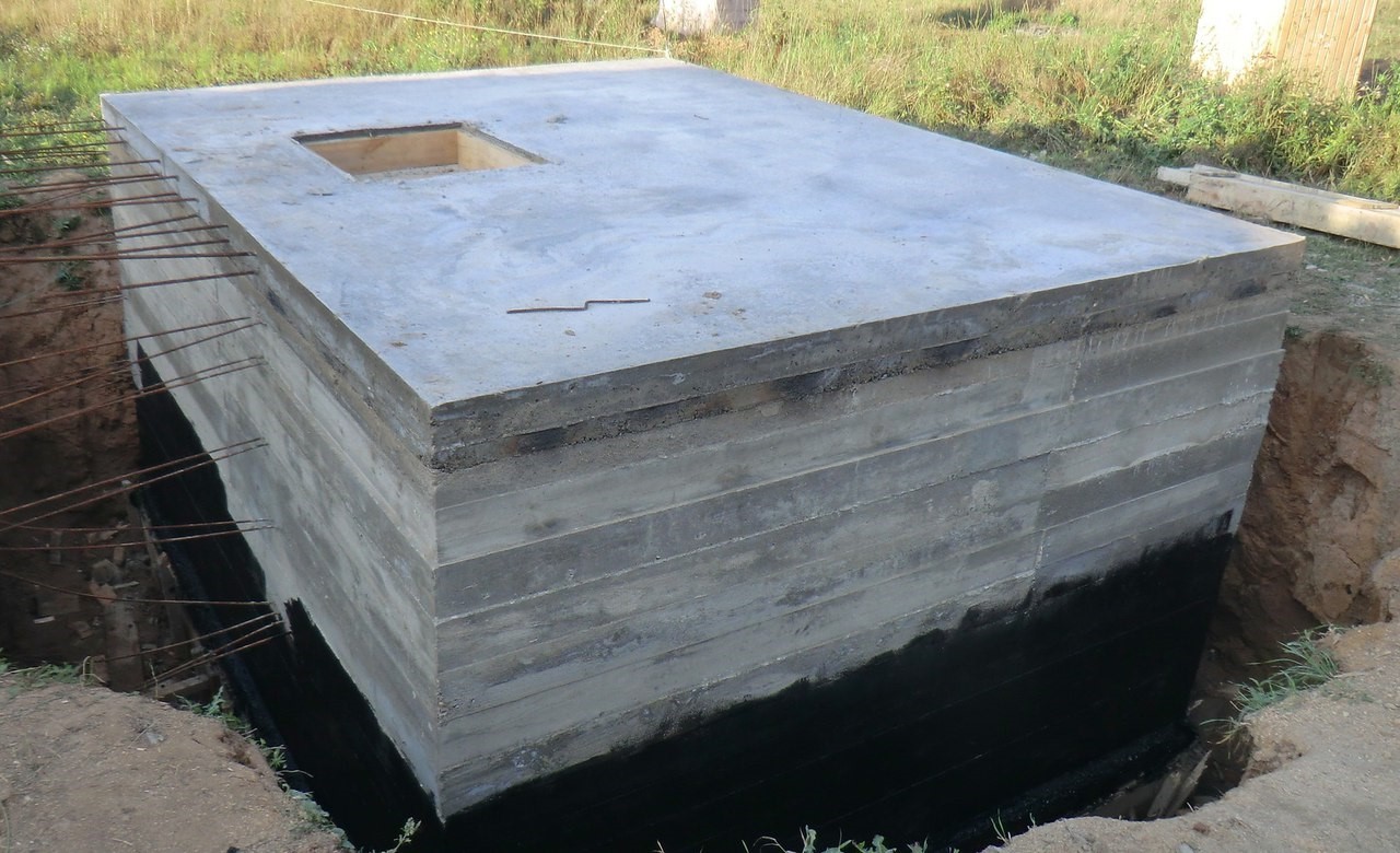 Погреб монолитный бетонный 6гм